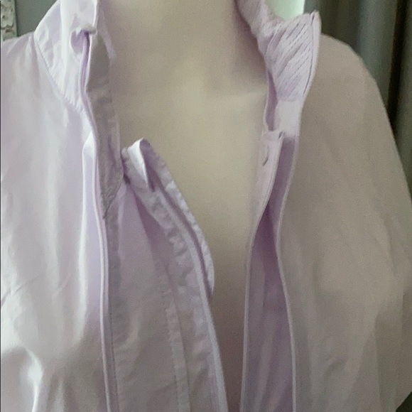 NIKE Dual Windbreaker Jacket. Lavender. Medium - Picture 4 of 16